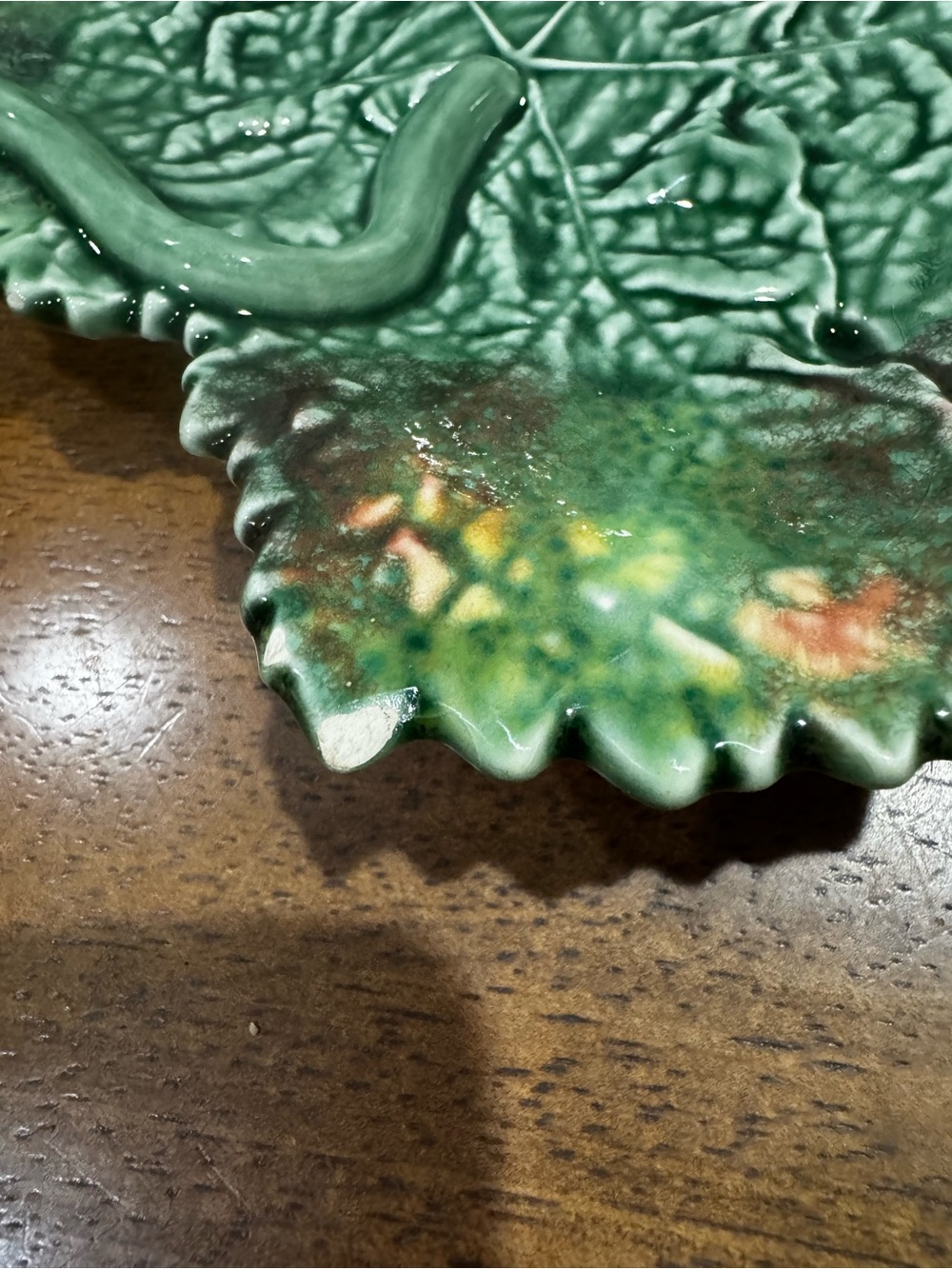 Bordallo Pinheiro Majolica Leaf Dish Green Orange Glaze Pottery Made in Portugal - Picture 8 of 11